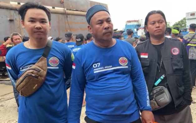 Tim Penyelam Tradisional Water Rescue Alalak Selatan Banjarmasin, Zainal Abdi. Foto: WAG 5W1H