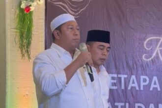 Pasangan H Bahrul Ilmi dan Herman Susilo resmi ditetapkan sebagai bupati dan wakil bupati Kabupaten Barito Kuala (Batola) terpilih di Pemilihan Bupati (Pilbup) Batola 2024. Foto: TK for Siberdbn