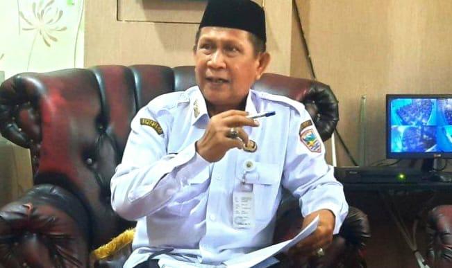 Kepala BKPPSDM Kotabaru, H Muhammad Yusuf ditemui di ruang kerjanya. Foto: ptr