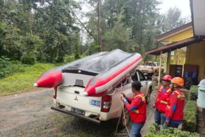 PT JBG lakukan persiapan menuju lokasi terdampak banjir di Kecamatan Kurau, Kamis (23/1/2025). Foto: PT JBG