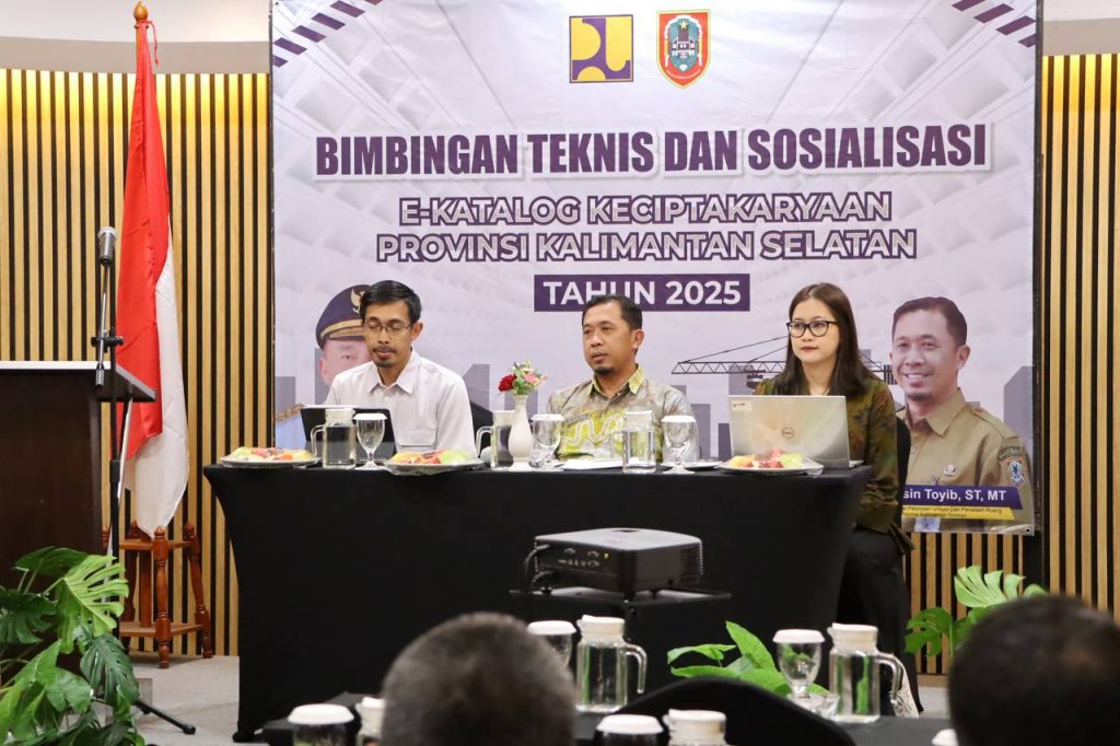 Dinas Pekerjaan Umum dan Penataan Ruang (PUPR) Provinsi Kalimantan Selatan (Kalsel) mengadakan Bimbingan Teknis (Bimtek) dan Sosialisasi E-Katalog Keciptakaryaan tahun 2025 pada Kamis (23/1/2025). Foto: MC Kalsel