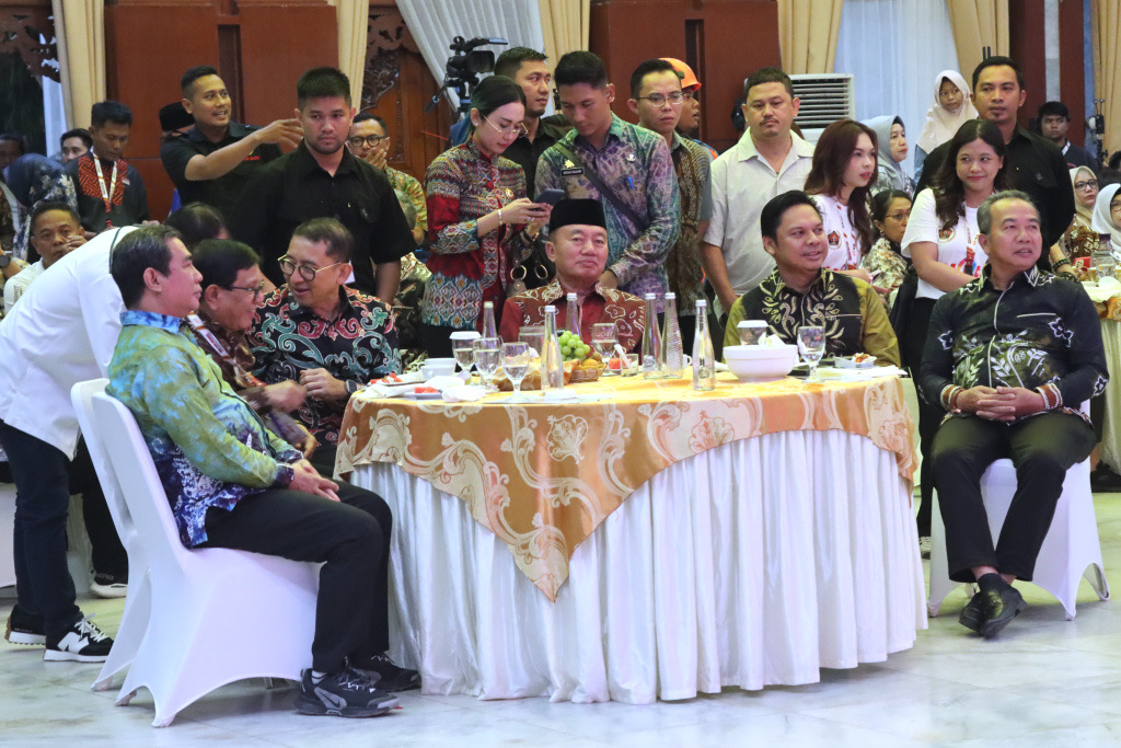 Gubernur Kalsel saat hadir di Gala Dinner HPN 2025 di Mahligai Pancasila Banjarmasin, Sabtu (8/2/2025) malam. Foto: MC Kalsel